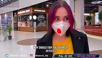 Public Sex With A College Student In The Gym - Risky Move For Big Cock Lover