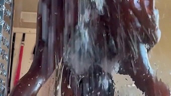Esha Mae'S Sensual Solo Performance With Intense Squirting